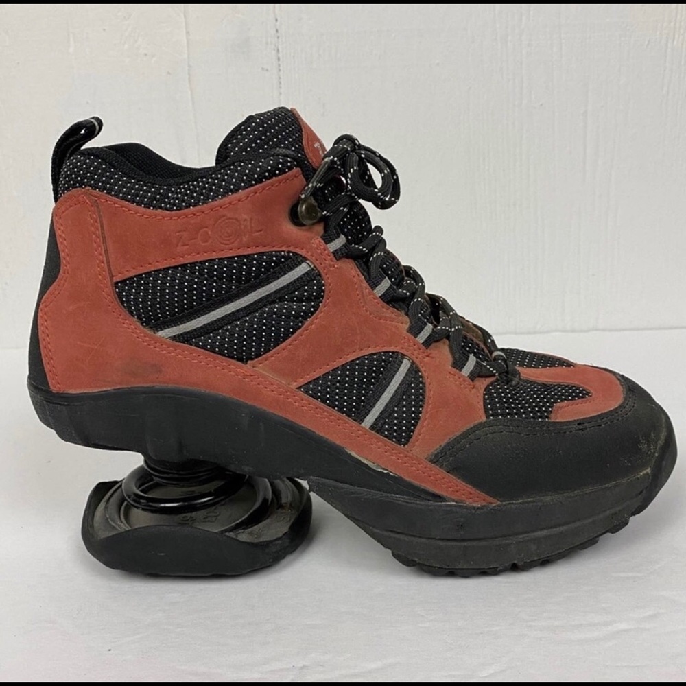 Z-Coil Hiking Pain Relieving Boots - Women’s 9.5